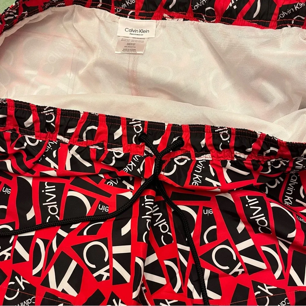 Mens Calvin Klein Swim Trunks XXL NWT Quick Dry UPF 40+ RED BLACK WHITE Collage